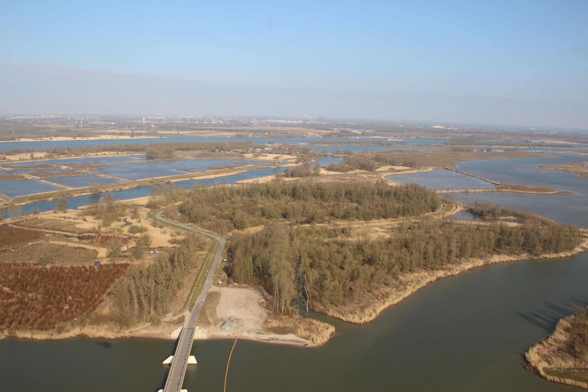 فندق De Brabantse Biesbosch فيركيندام المظهر الخارجي الصورة
